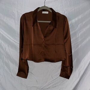 Jon & Anna crop button up, size L